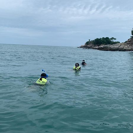 Готель ลุงดำฮัทบีช Koh Samet Екстер'єр фото