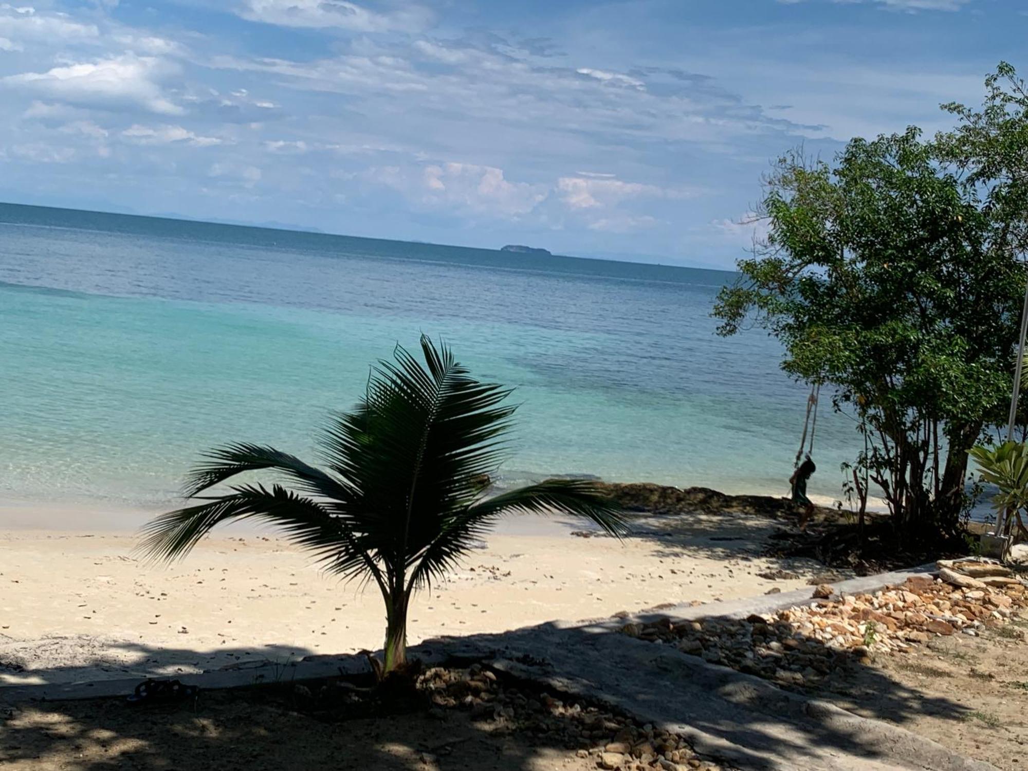 Готель ลุงดำฮัทบีช Koh Samet Екстер'єр фото